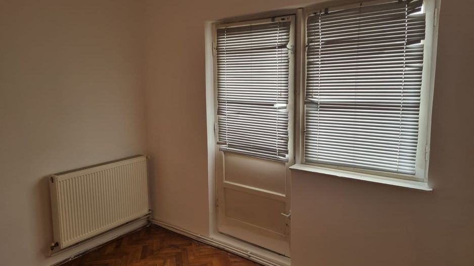 Apartament cu 3 camere in Lugoj - Poză 3