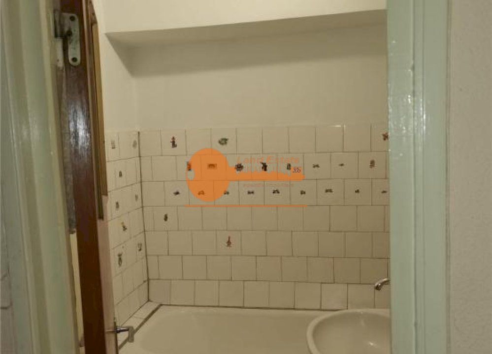 Apartament cu 3 camere in zona Gorjului (Centrala -Bloc Reabilitat) - Poză 4