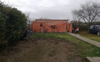 BRASADAS vinde casa cu teren 10 ari in zona Odoreului. - Poză 3