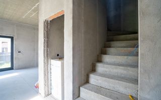 Casa in Oradea 2 dormitoare 2 bai garaj - Poză 7