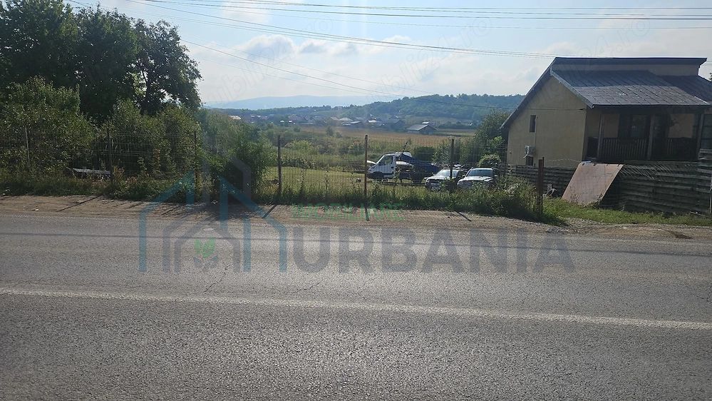 Teren intravilan 3600 mp disponibil în Ciurea, Iași - Poză 1