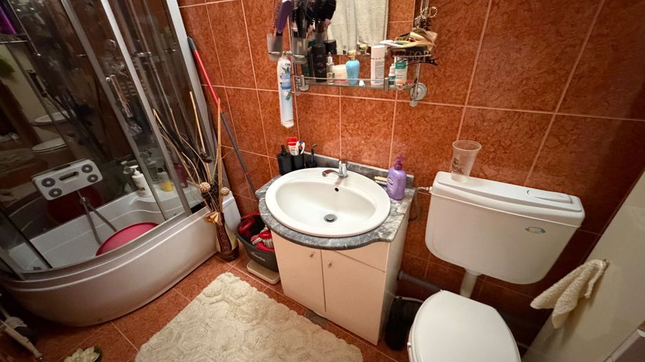 Apartament 2 camere, decomandat  - Cugir - Poză 8