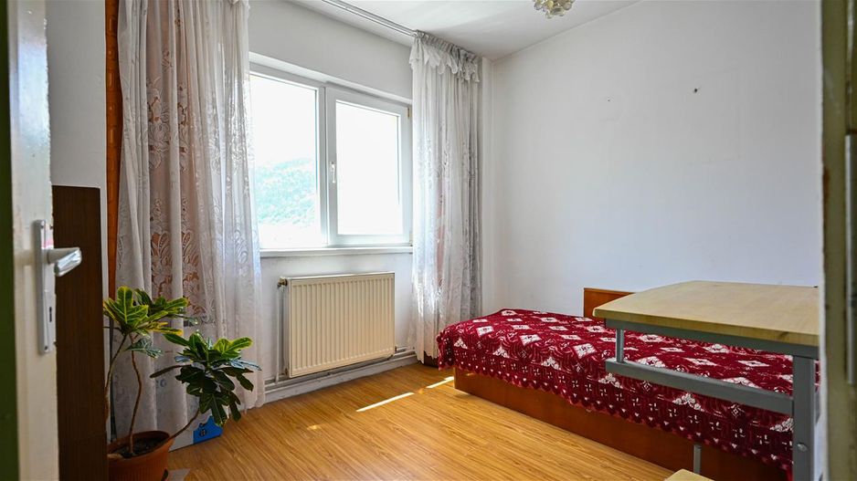 Rezidenta cu panorama montana remarcabila,linia Astra -  Racadau, Brasov - Poză 6