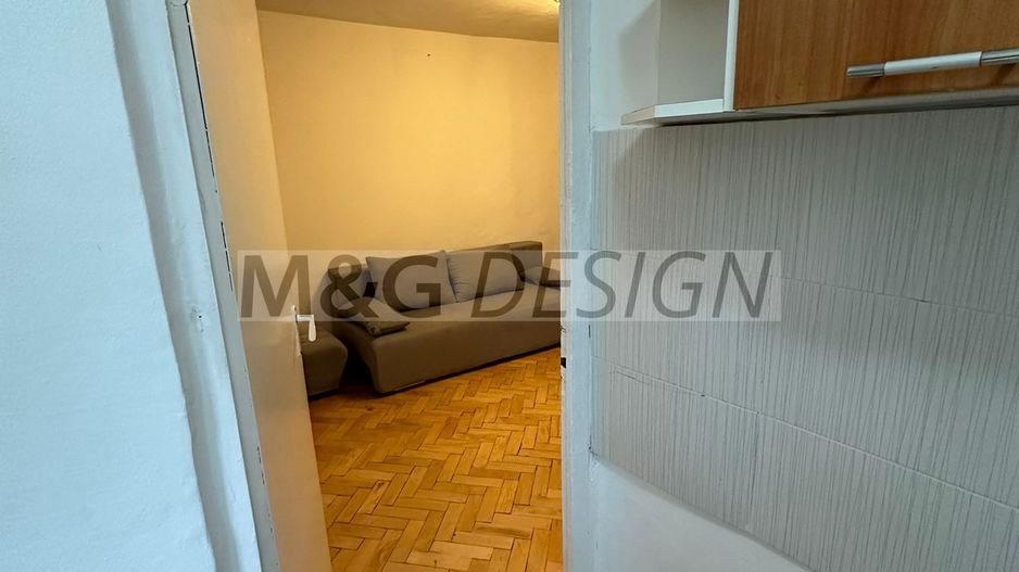 Aradului, et 2, garsoniera cu centrala proprie - Poză 16