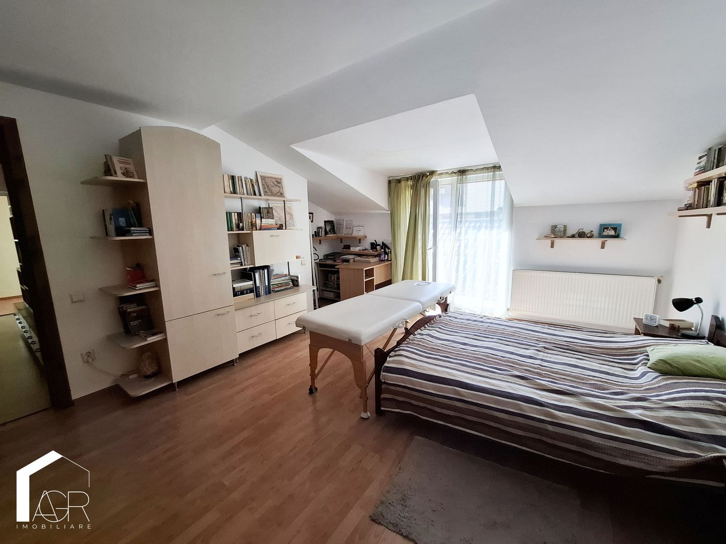Casa tip duplex cu 6 camere, zona Republicii - Poză 20