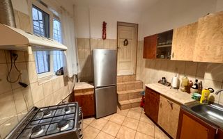 Apartament în Vila Interbelica | Centrală proprie - Poză 5