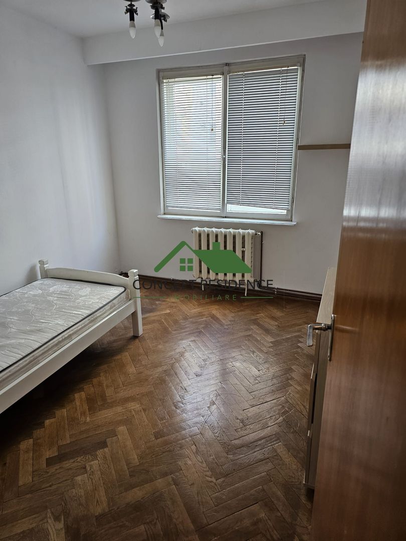 4 camere+ Garaj– Bd. Unirii | 80 mp | Etaj 3 | 2 băi | 2 balcoane - Poză 10