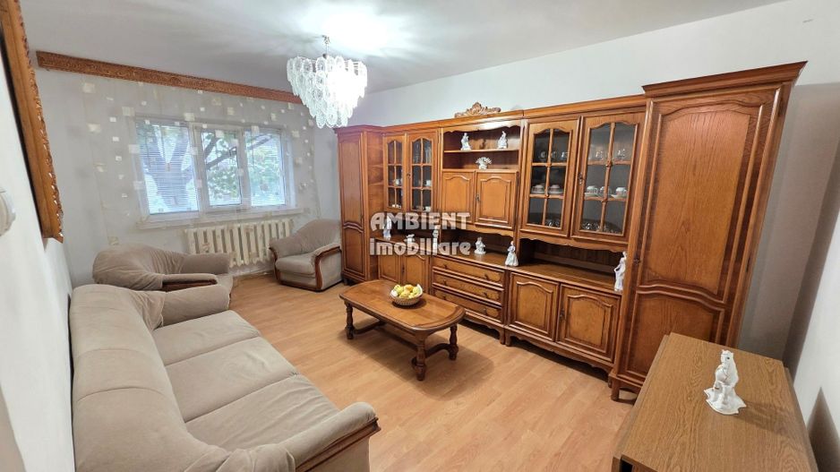 Apartament 3 camere, parter, mobilat și utilat, zona GARĂ; - Poză 1