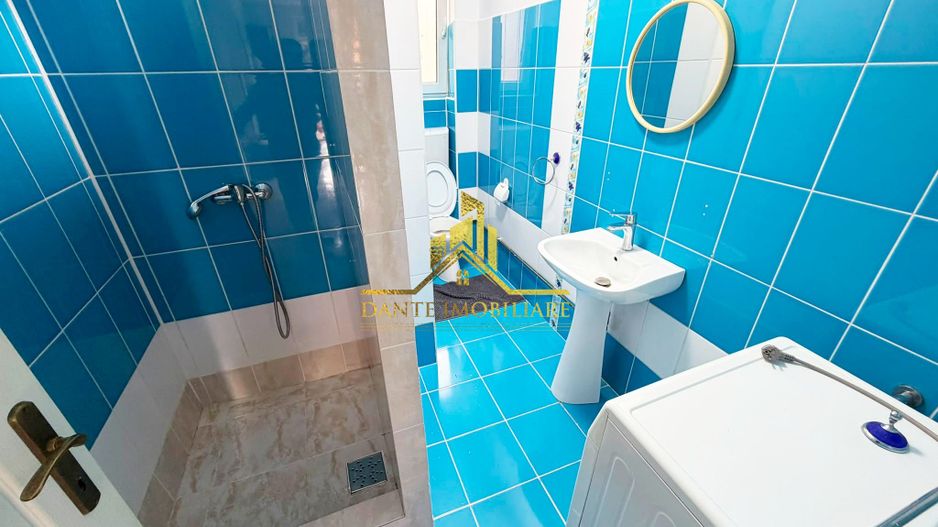 Casa, 4 camere, modern, parcare, curte, balcon, zona Semicentrala - Poză 12