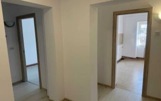 2 Camere Decomandat- Renovat-Etaj intermediar-Dacia/Bicaz - Poză 5