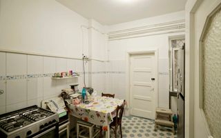 apartament 4 camere in spate la Cocor - Poză 12