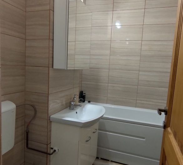 Spre chirie apartament 3 camere - zona Berceni - Poză 5