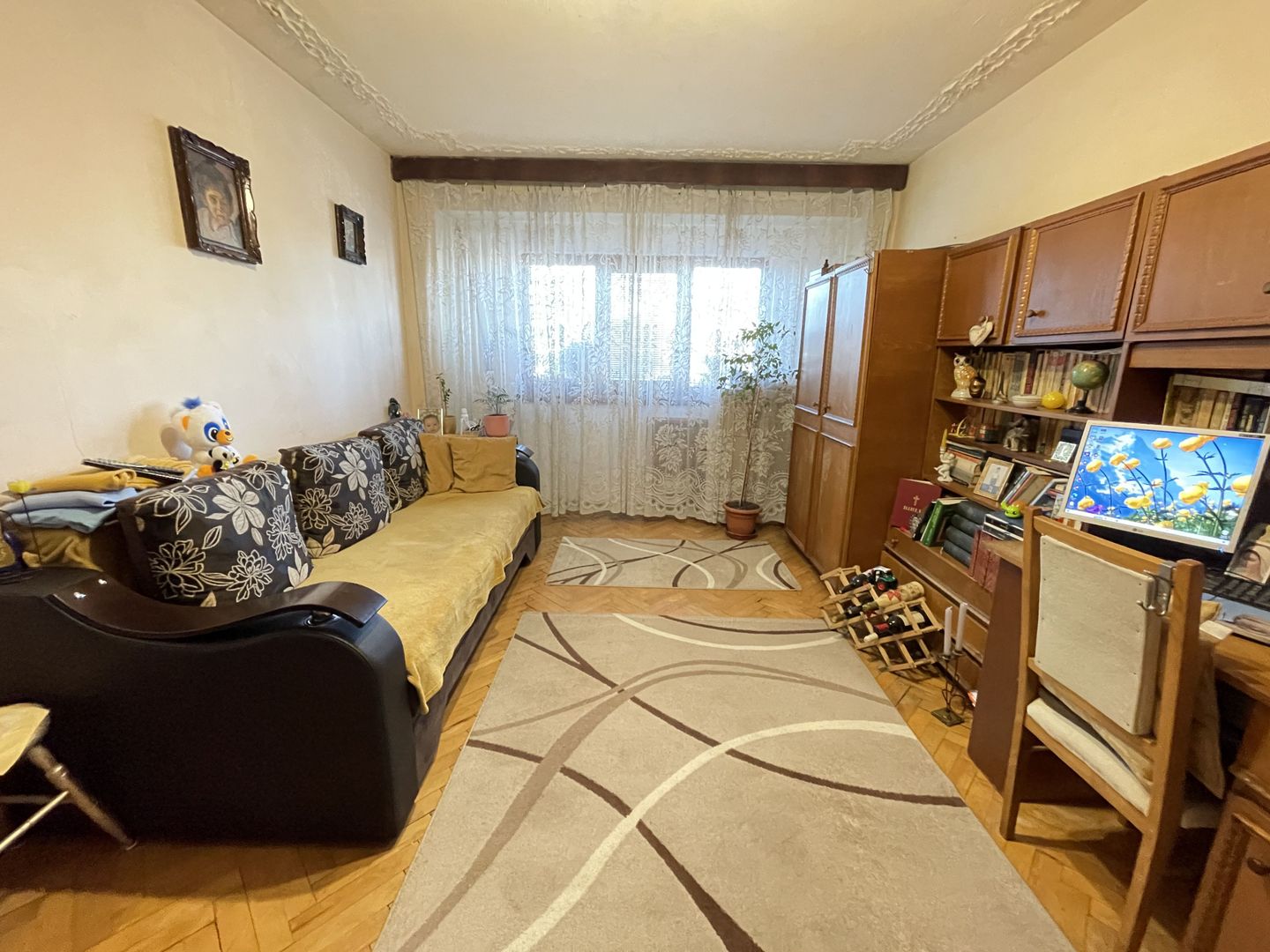 Apartament decomandat in zona Aradului - Poză 2