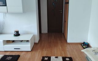 BRASADAS vinde ap 2 cam etaj 3/4 in Carpați 1. - Poză 3