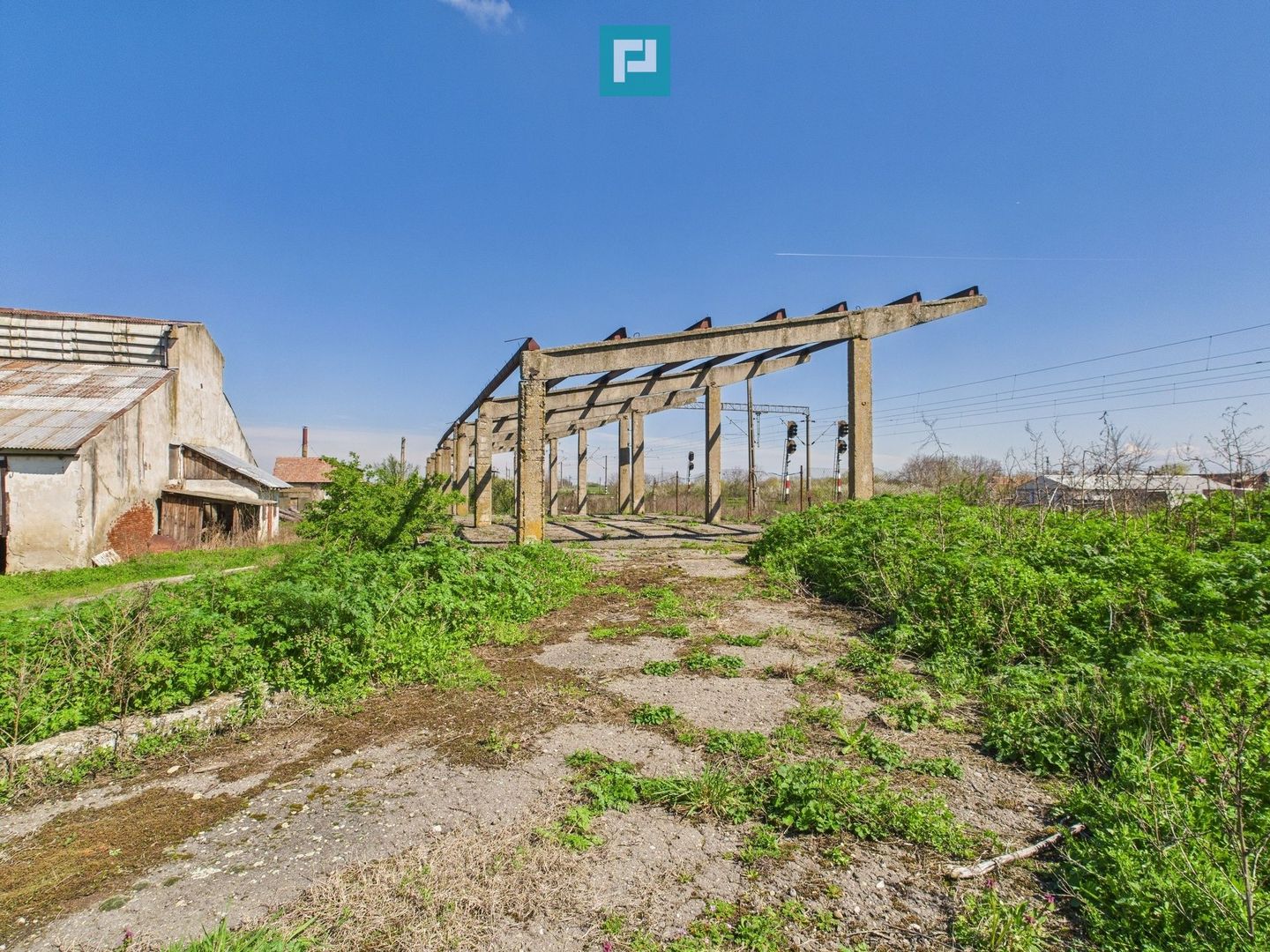 Spațiu industrial, rampă și acces la calea ferată - Poză 3