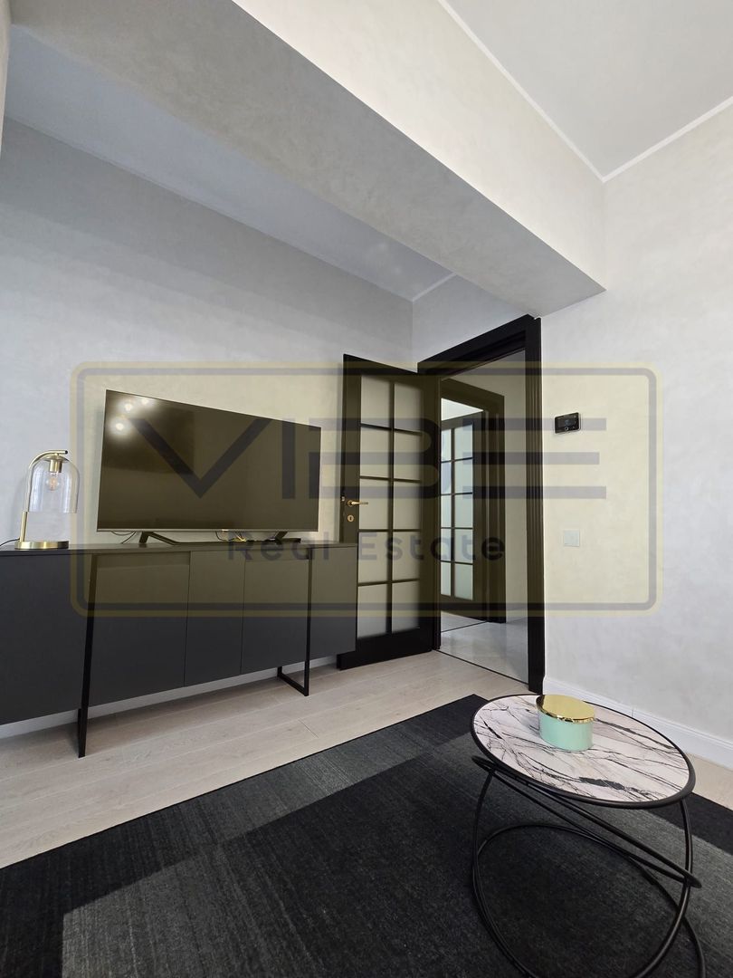 Royal  Town Copou - -INTABULAT -Decomandat - 2 Camere - 60mp - Poză 11