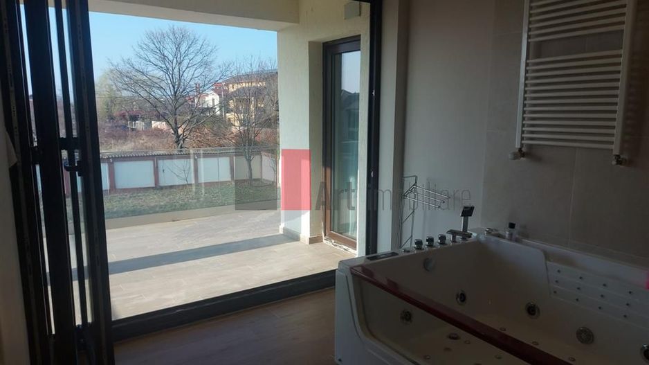 VIla 11 Camere Cernica - Poză 32