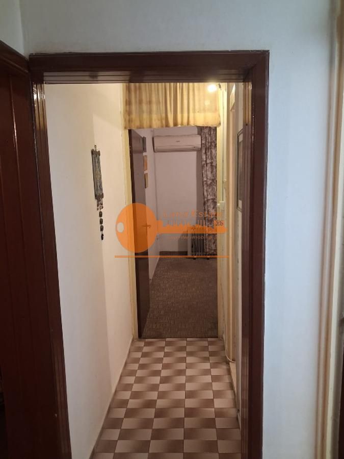 Apartament cu 3 camere in zona Lujerului - Poză 6