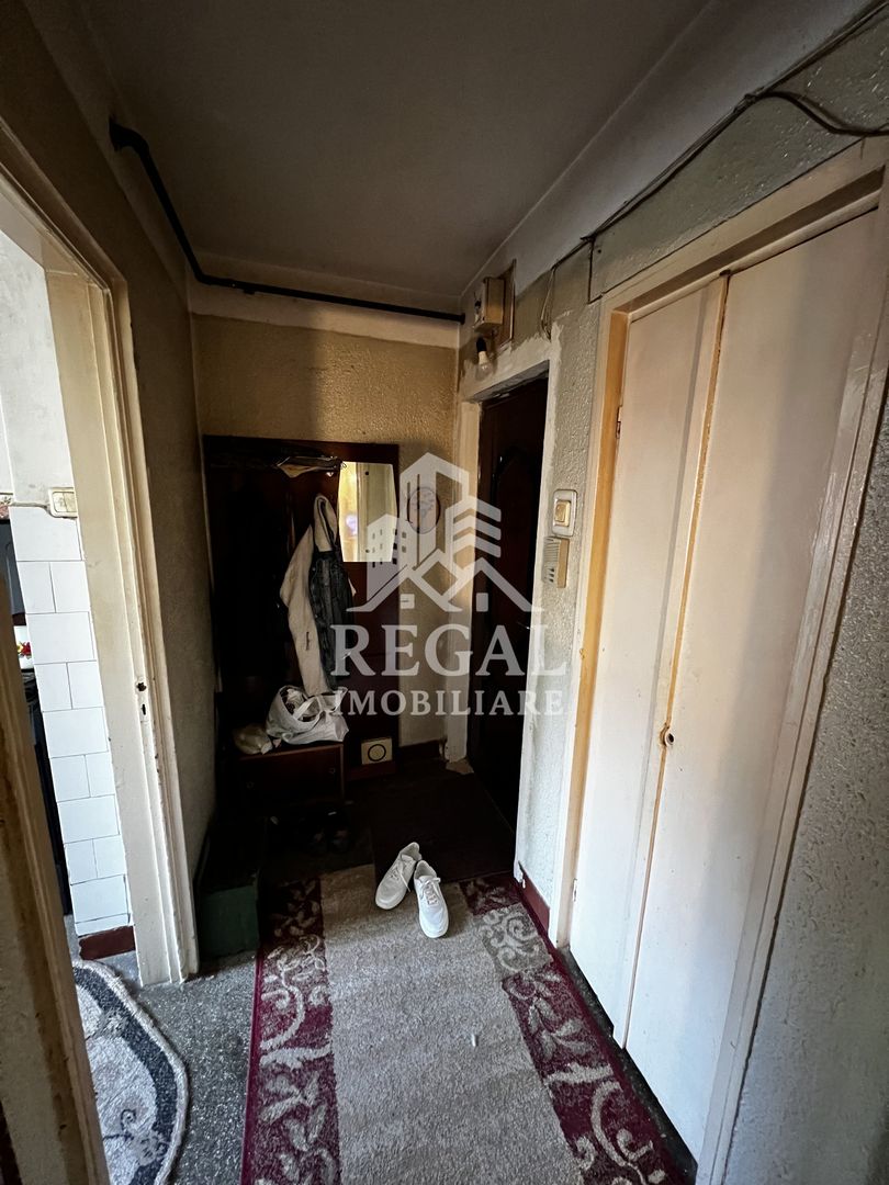 Apartament 2 camere de vânzare – Zona Dunărea | Etaj 1 | Balcon - Poză 4