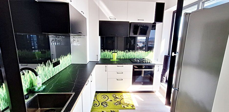 Penthouse cu terasa si jacuzzi in zona Coresi 2000 euro/luna - Poză 21