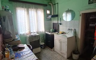 Apartament 5 camere, parter, teren 266 mp - zona Eroilor/ Decebal - Poză 3