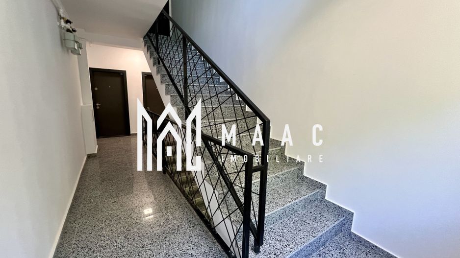 Penthouse Elegant pe 2 Niveluri cu Terasă și Vedere Superbă - Poză 18