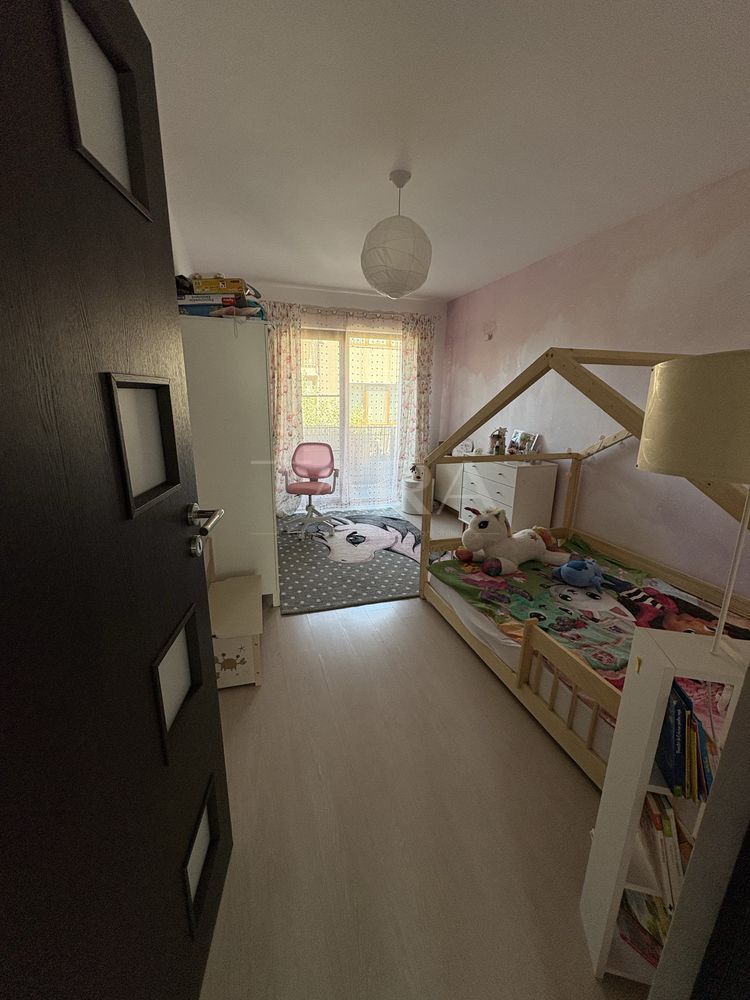 Apartament cu 3 camere, 2 balcoane și parcare inclusă, etaj 1. - Poză 6