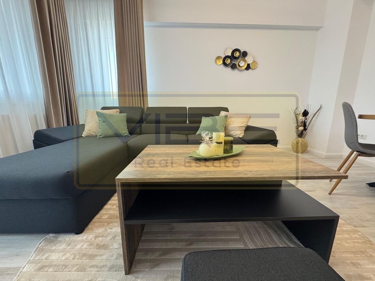 Apartament 2 camere decomandat cu parcare subterana  Unirea Towers - Poză 22
