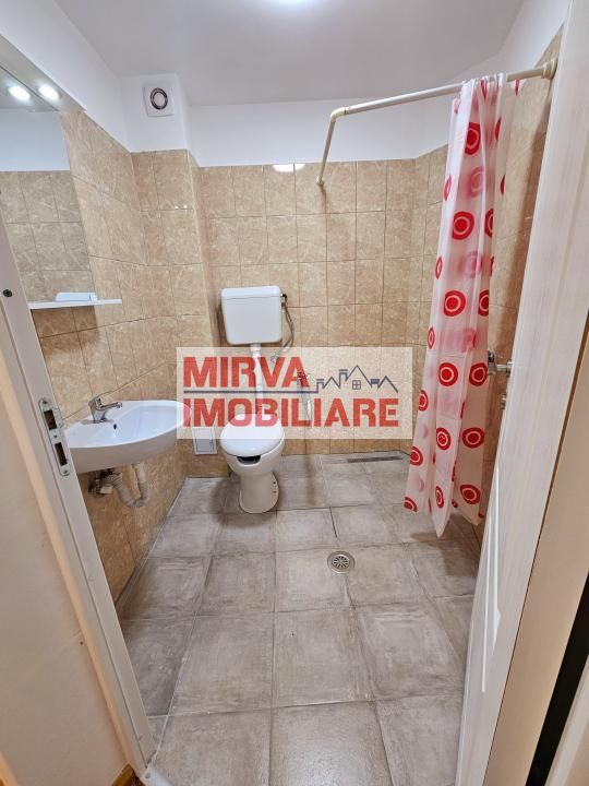 🏢 Spațiu de birouri – 5 camere, 2 băi – Central, Ploiești - Poză 16