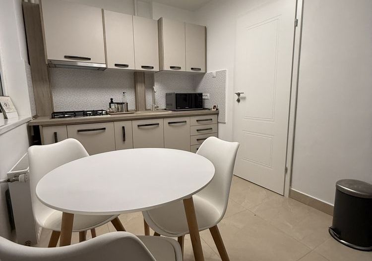 Închiriere Apartament cu 2 camere lux, prima inchiriere, ultracentral Victoriei - Poză 6