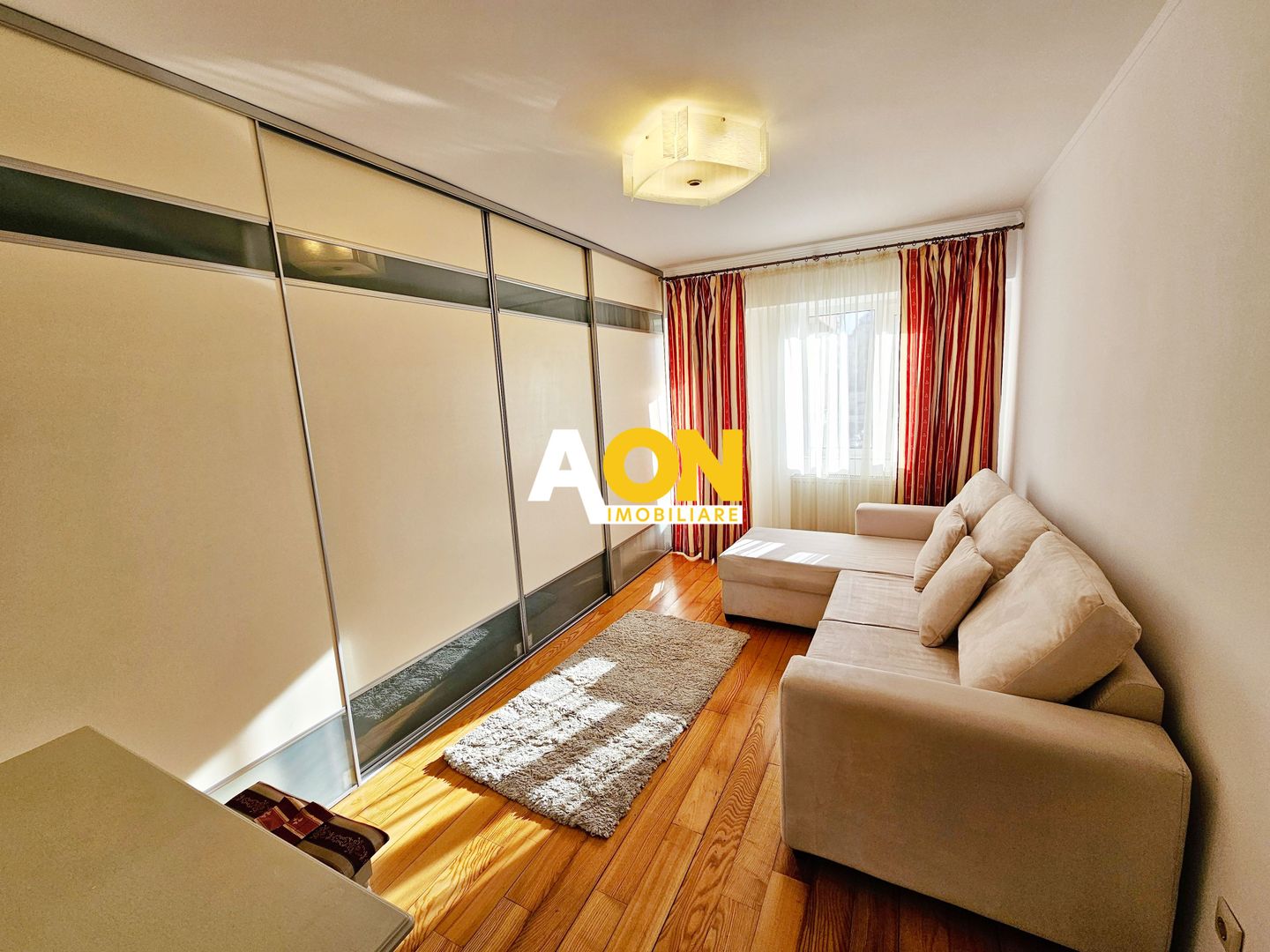 Apartament 3 camere,  mobilat, utilat,75 mp utili, et. 3, ultracentral - Poză 9