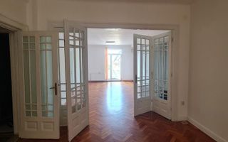 Inchiriere apartament de 4 camere - Poză 16