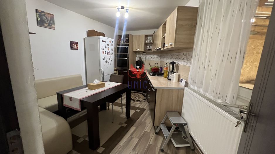 Casa 1 Mai Vis-a-vis de spitalul Nr.1 - Poză 5