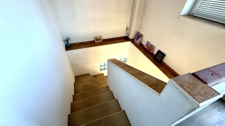 Casa cu 4 camere de vanzare Domnesti - Poză 13