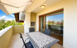 BG196-Apartament 3 camere premium, Dumbrăvița, terasă și carport - Poză 15