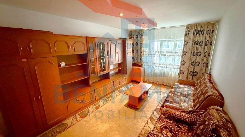 2 camere - etaj 1 - 50 mp - centrala proprie - 1981 - Florilor - Poză 2