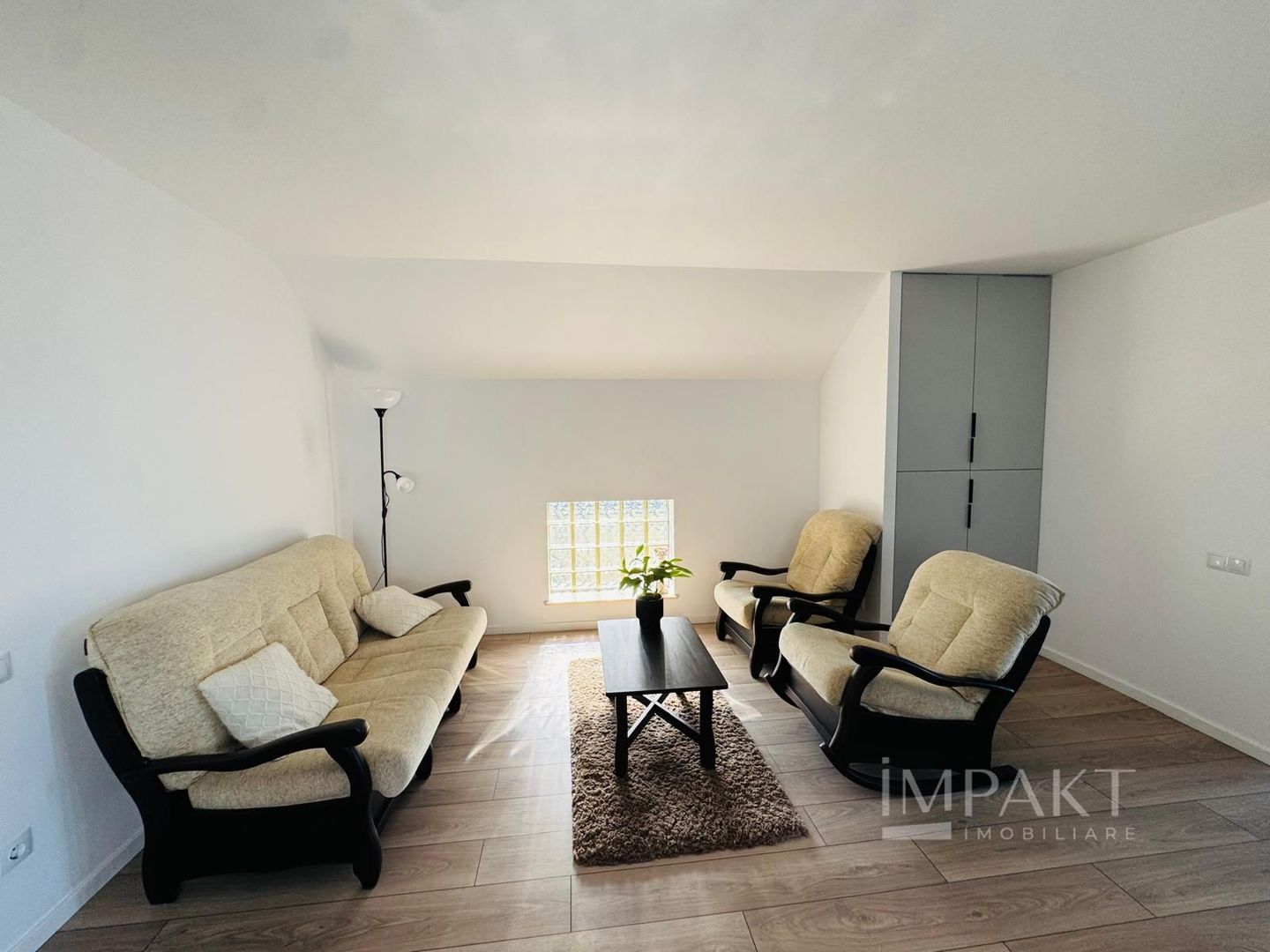 Inchiriere apartament cu 3 camere in Gruia! - Poză 5