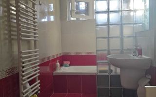 Ap 3 cam complet renovat | Centrală proprie | Zona Circumvalalatiunii - Poză 8