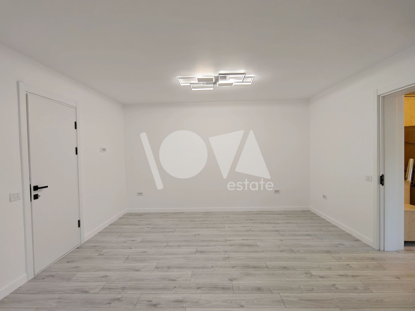 De vânzare: apartament 2 camere - renovat - Calea Plevnei - centru - Poză 5