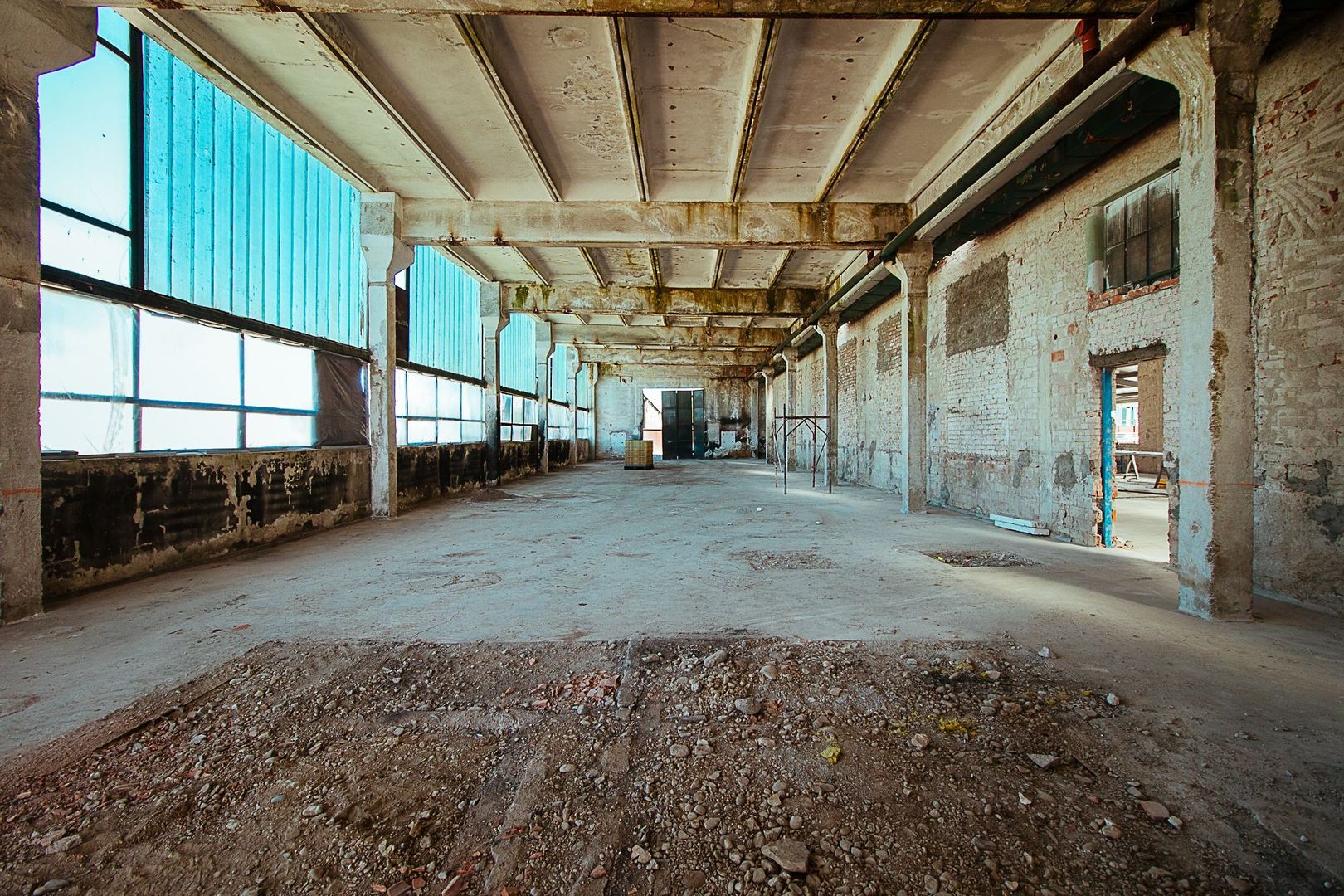 Spatii pretabile depozitare sau productie - Poză 3