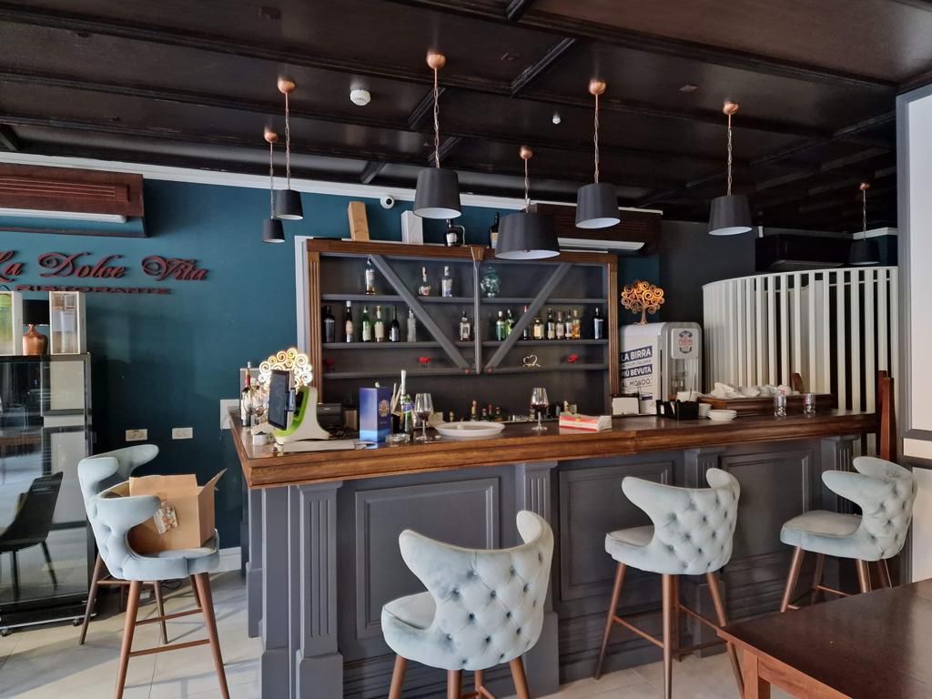 Spatiu comercial ultracentral/restaurant,cafenea - Poză 2