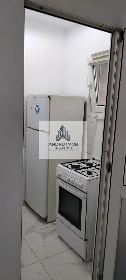 Garsoniera 18mp Zona Bulevardul 1 Decembrie 1918 - Poză 5