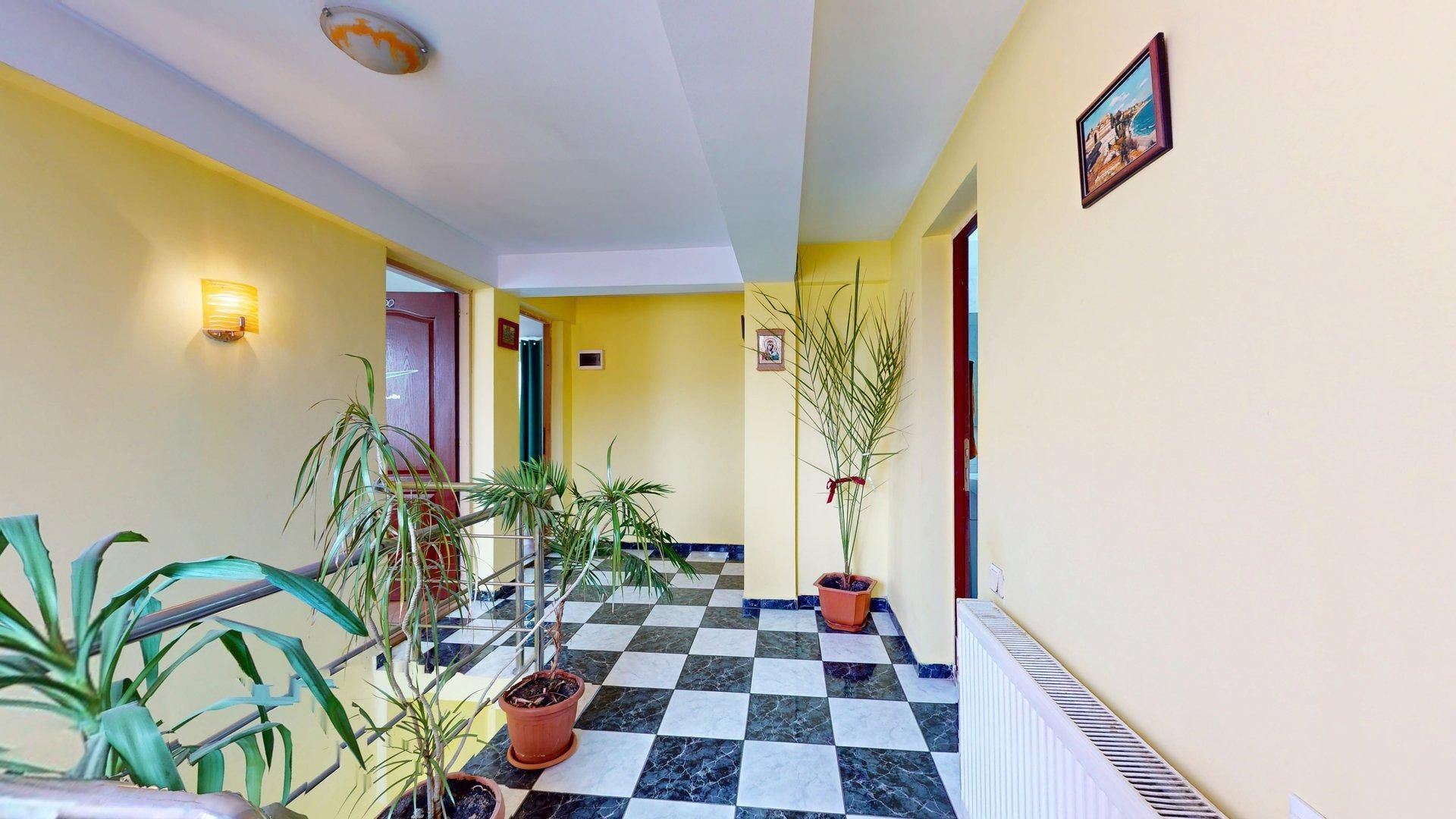 Casa ideala  Locuinta si afacere 800mp teren - Poză 17