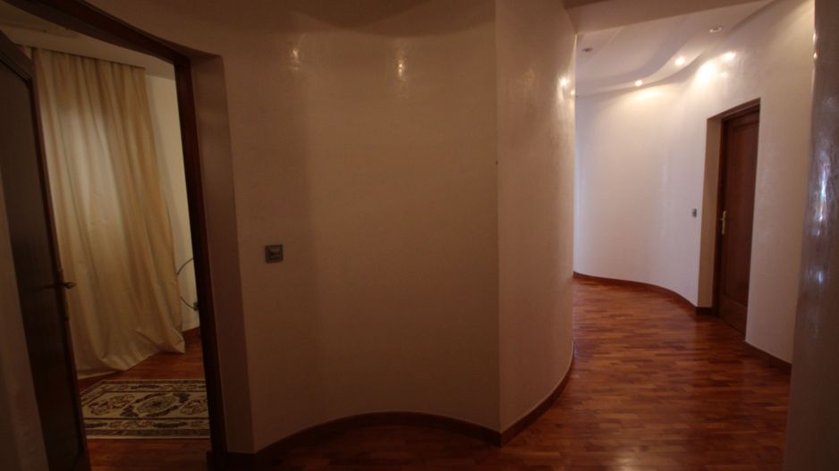 Casa pretabila birouri, camin de batrani - Poză 31