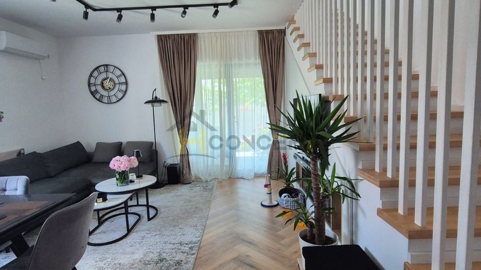 Vila 4 camere terasa 20 mp Teren 250mp Str Sperantei - Poză 1