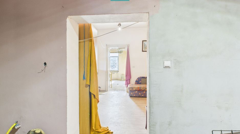 Casă spatioasă și solidă în Pecica - Poză 19