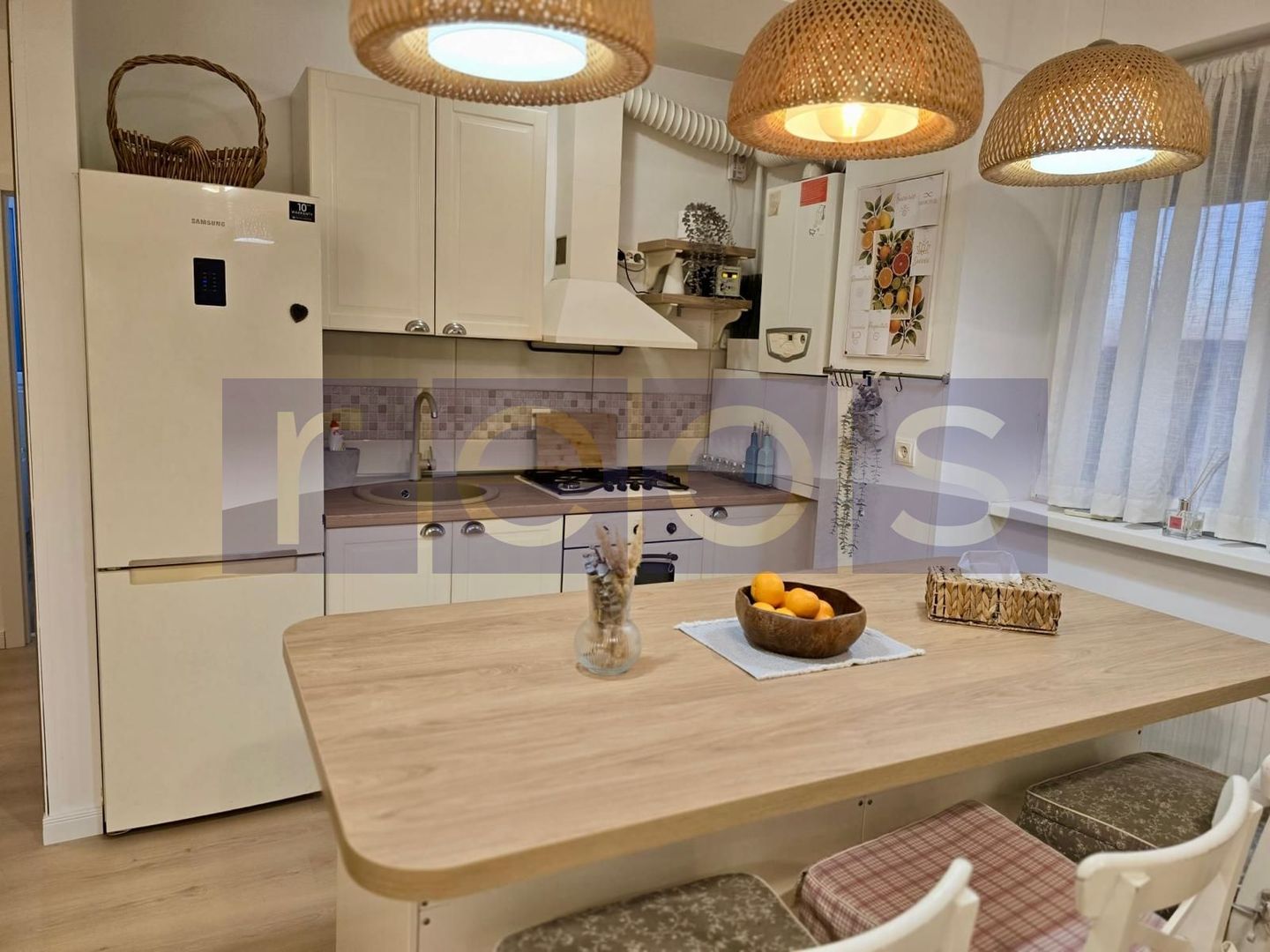 Apartament 3 camere bloc 2015 Andronache total renovat | Curte comuna - Poză 14