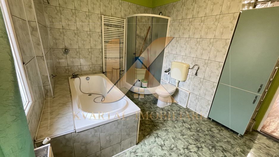 Apartament la cheie 3 camere , parcare 125mp Zona Centrală (Eminescu)! - Poză 9