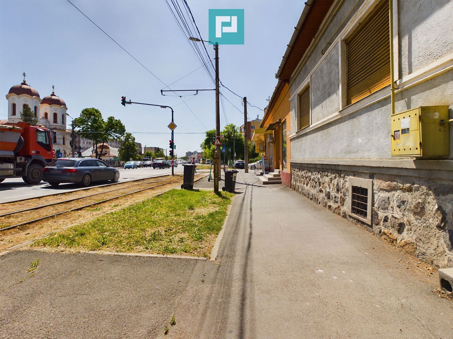 Casă pe strada Petru Rareș - Poză 3