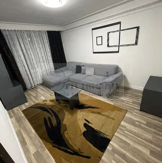Apartament deosebit 3 camere-  Zona Podu Ros - Poză 1